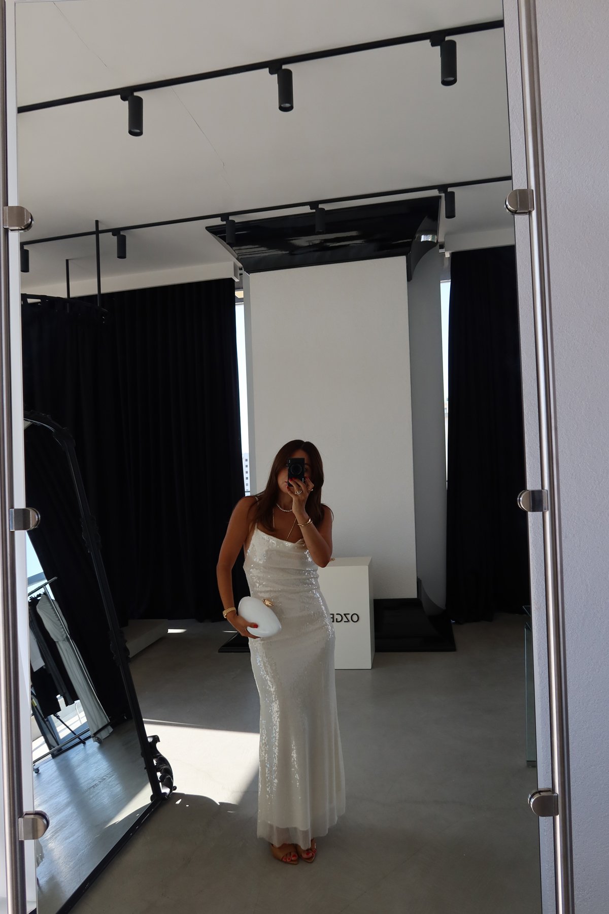 Degaje Yaka Pul Payetli Maxi Elbise