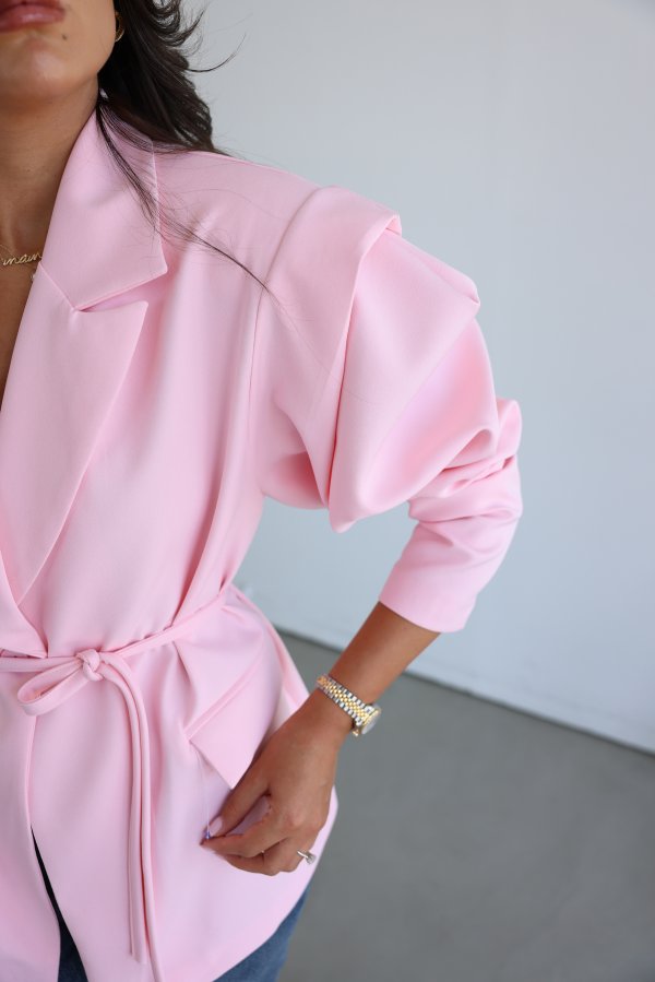 Çift Cepli Bağcıklı Ceket