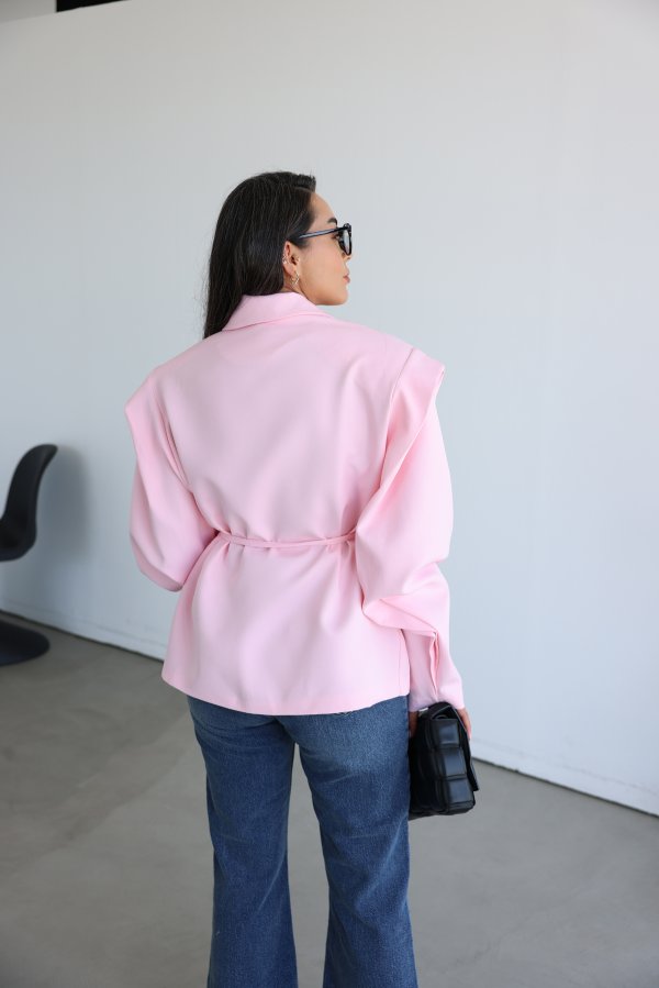 Çift Cepli Bağcıklı Ceket