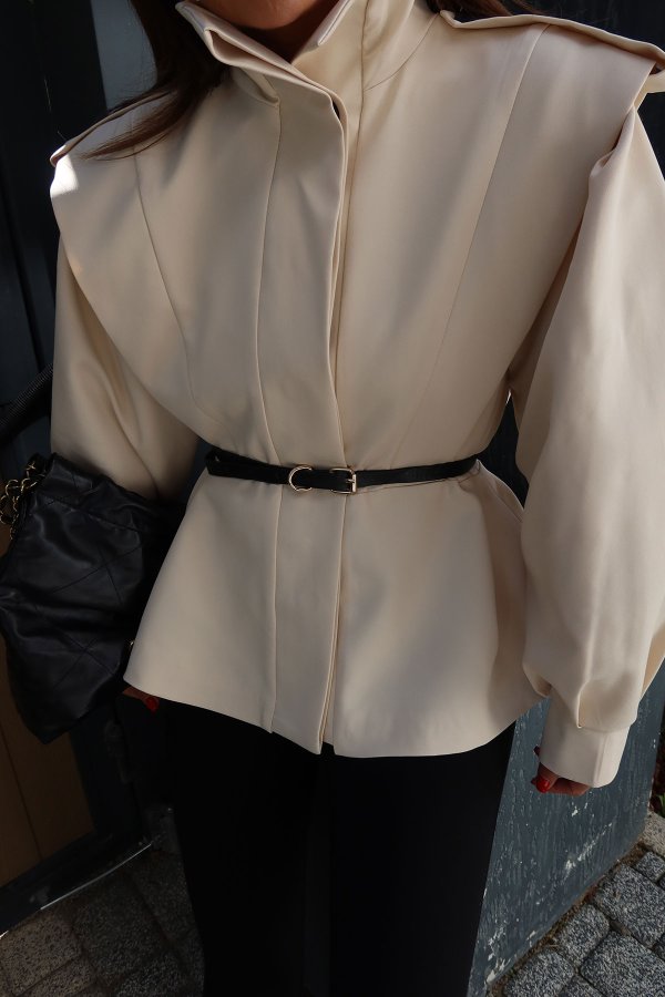 Apoletli Dik Yaka Ceket