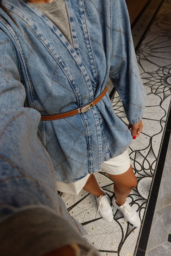 Kontrast Dikişli Kuşaklı Denim Ceket