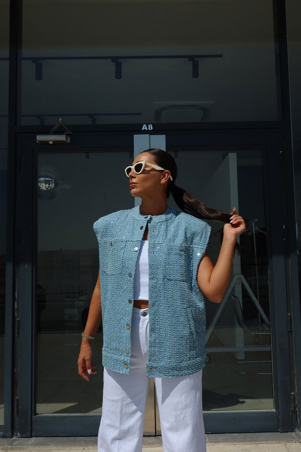 Pul İşlemeli Vatkalı Denim Yelek