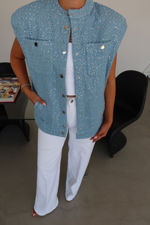 Pul İşlemeli Vatkalı Denim Yelek