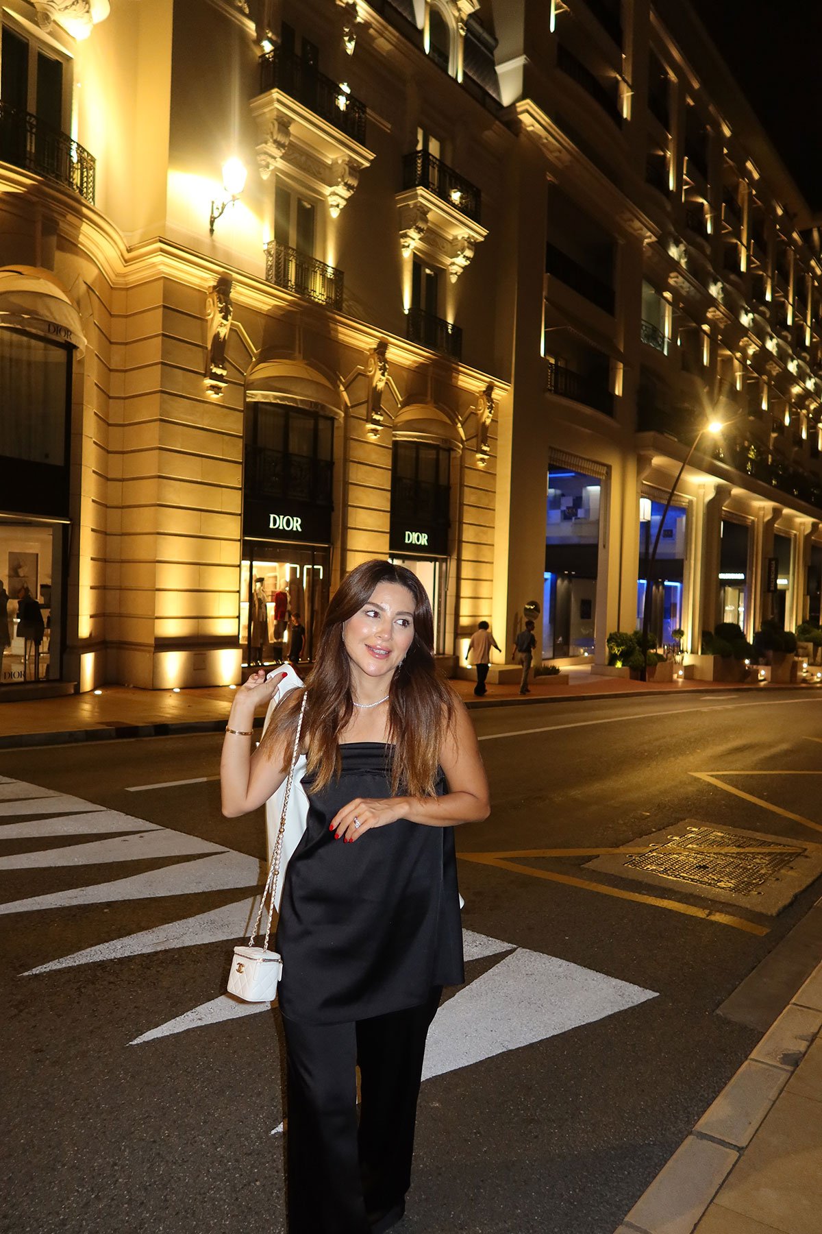 Omuzu Açık Saten Bluz Pantolon Takım