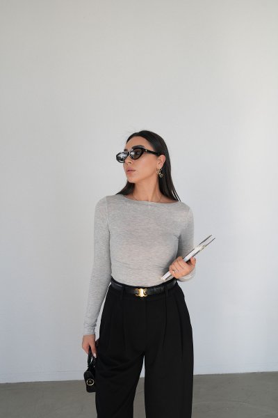 Naturel Yaka İnce Kaşmir Bluz