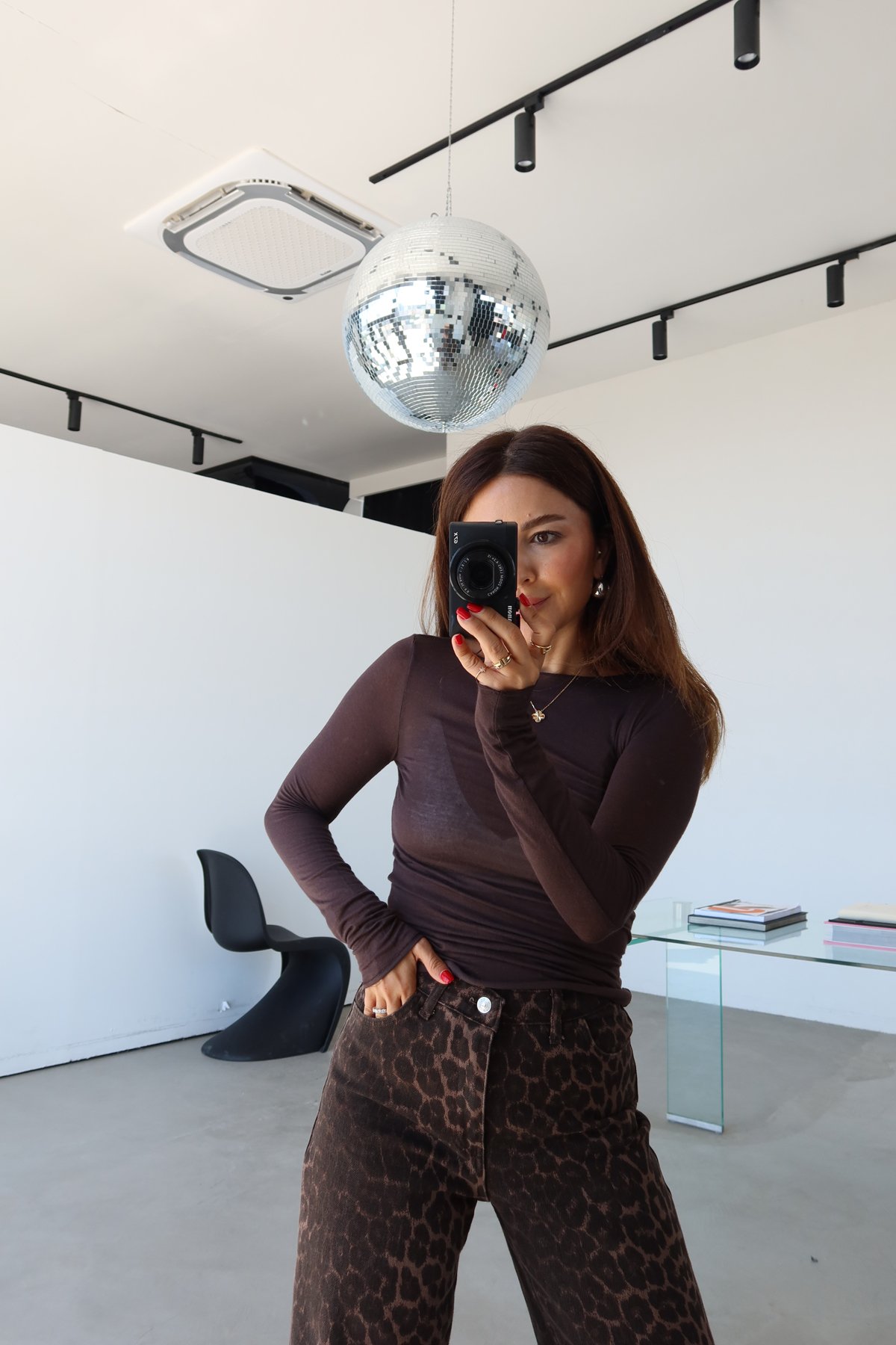 Naturel Yaka İnce Kaşmir Bluz