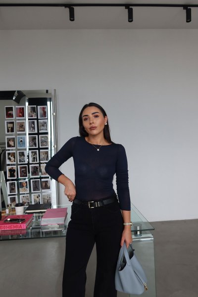 Naturel Yaka İnce Kaşmir Bluz