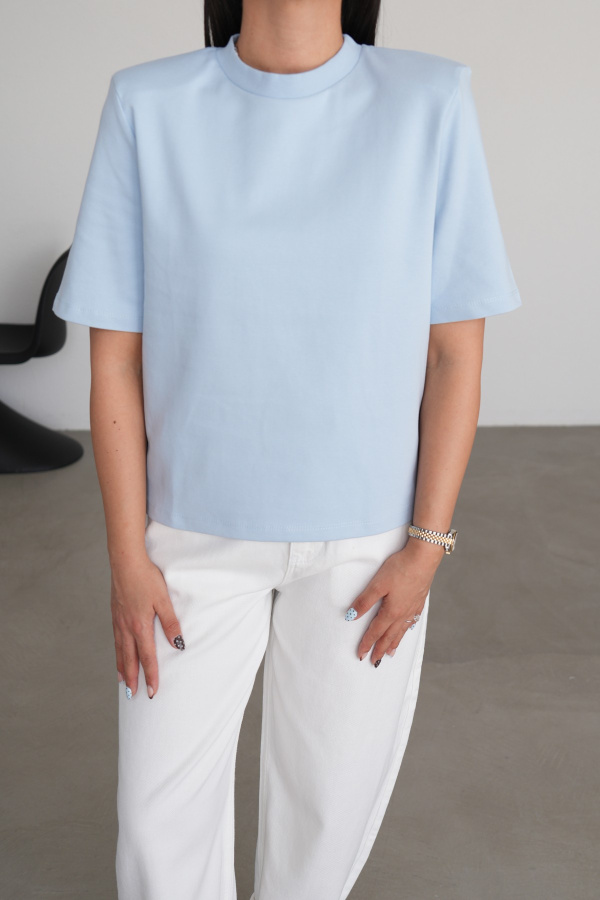 Omuzu Vatkalı Basic Tişört