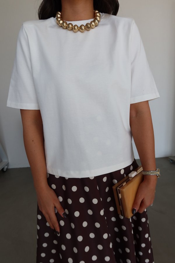 Omuzu Vatkalı Basic Tişört