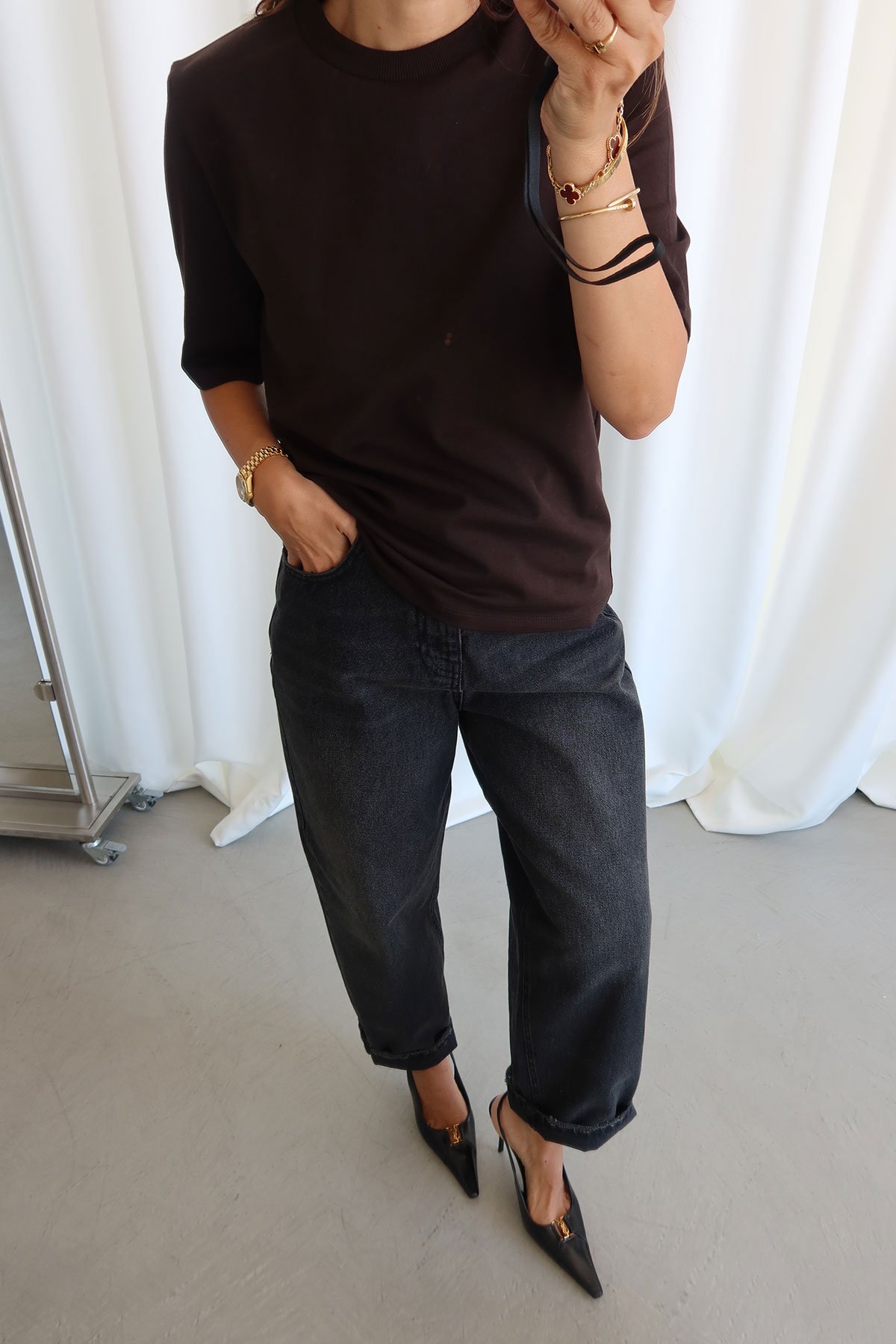 Omuzu Vatkalı Basic Tişört