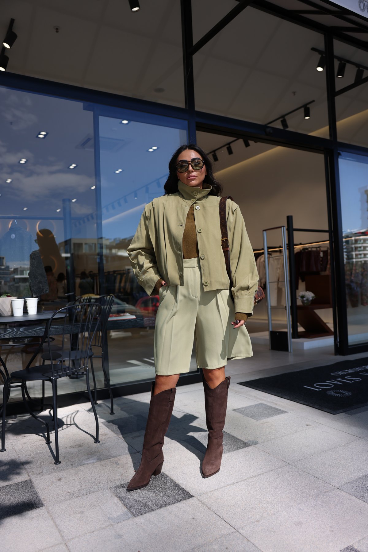 Pileli Basic Kumaş Şort