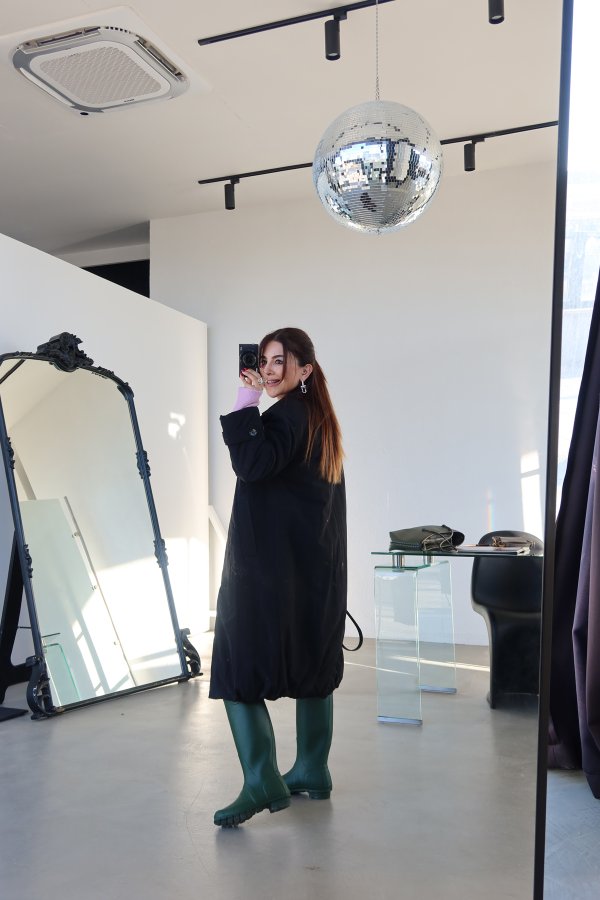 Gizli Düğmeli Uzun Mont