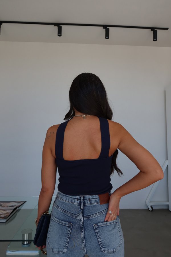 Boyundan Askılı Triko Bluz