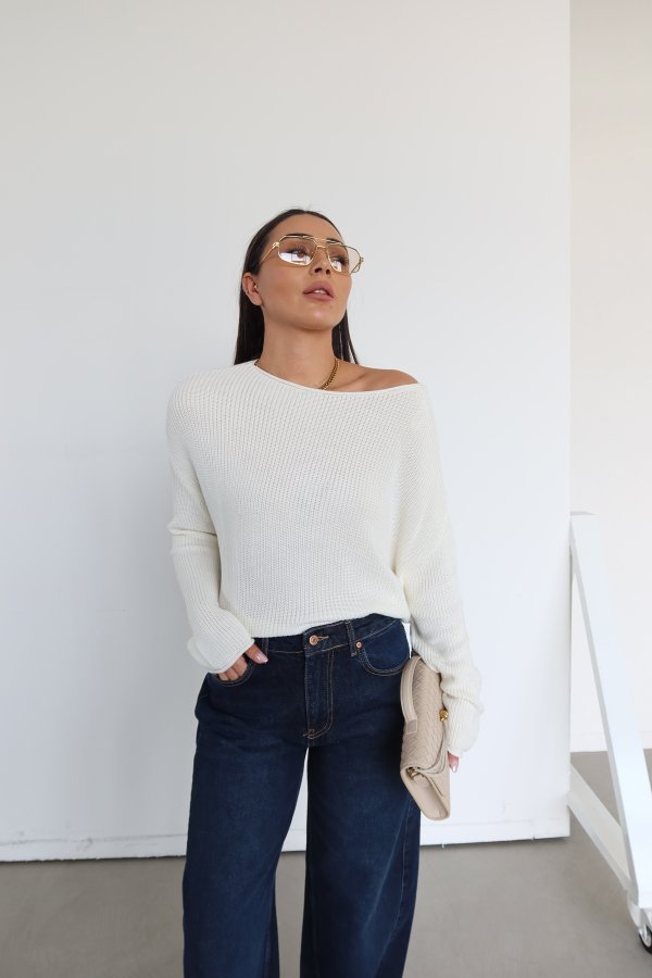 Kayık Yaka Basic Triko Kazak