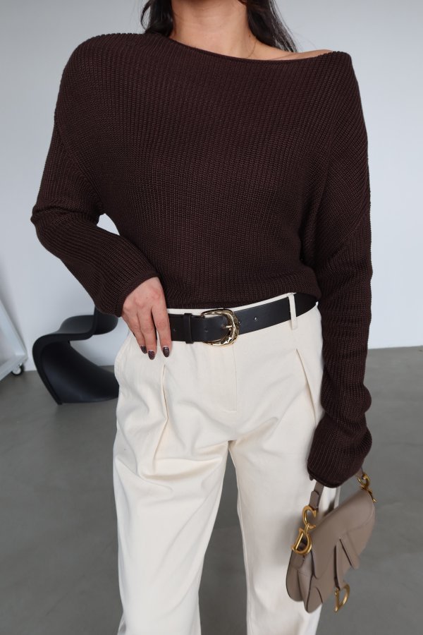 Kayık Yaka Basic Triko