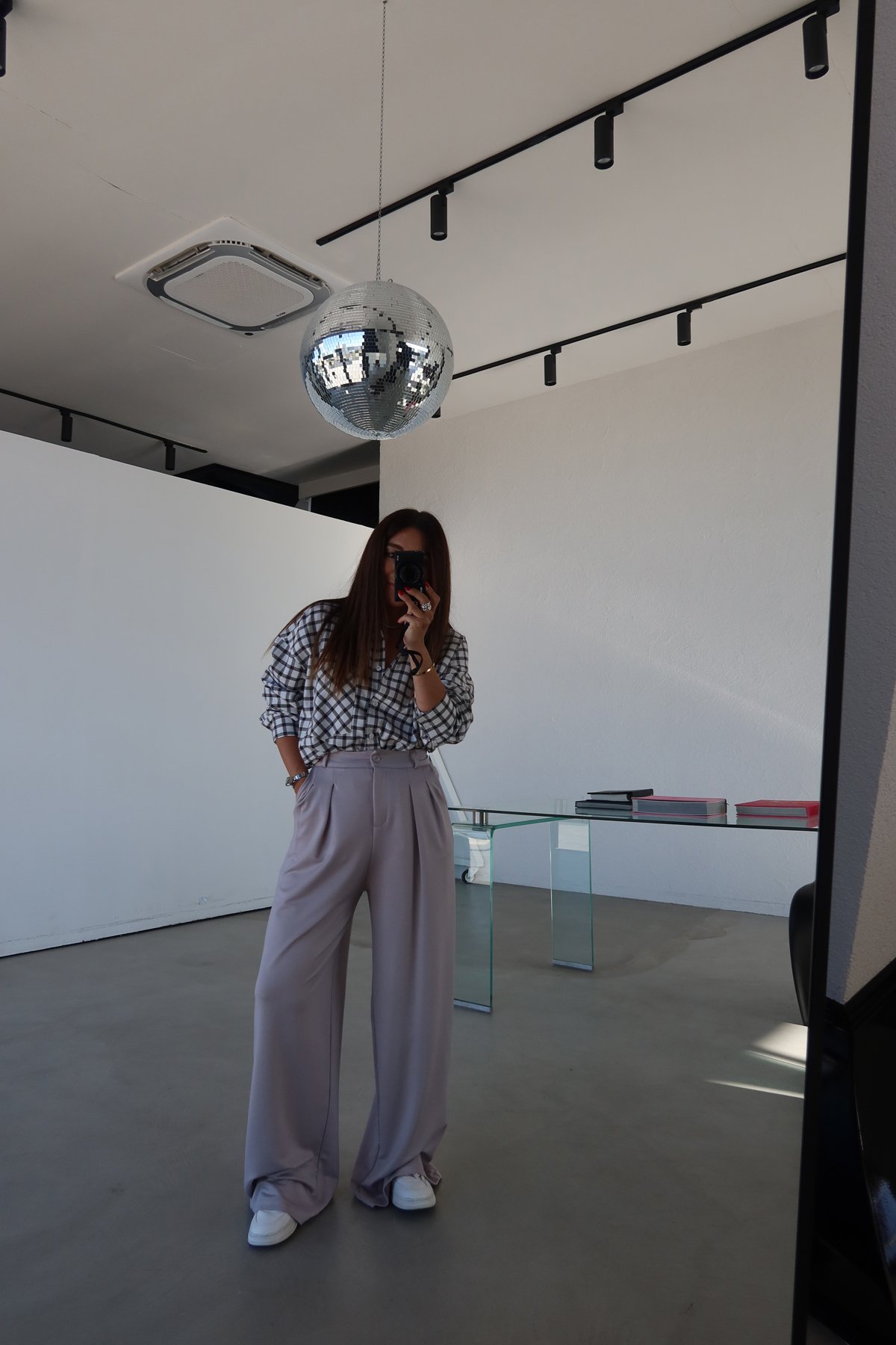 Çift Pensli Likralı Geniş Paça Pantolon