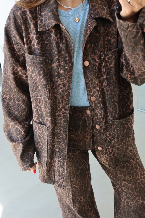 Leopar Desen Çıtçıt Düğmeli Denim Ceket