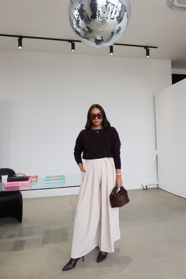 Pileli Geniş Kalıp Pantolon