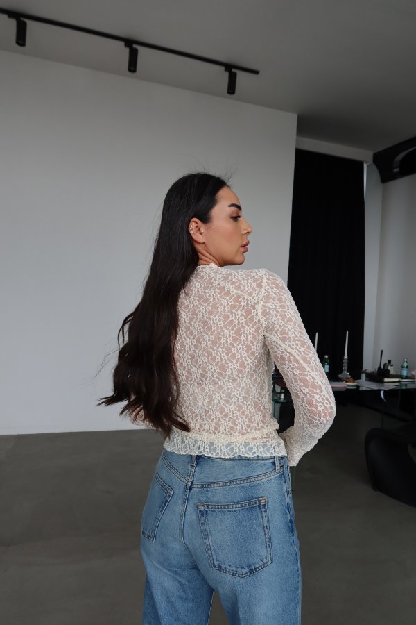 Dik Yaka Transparan Bluz