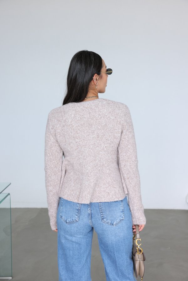 Kapak Düğmeli Peplum Triko Hırka