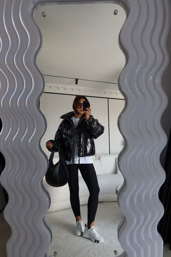 Dik Yaka Parlak Şişme Mont