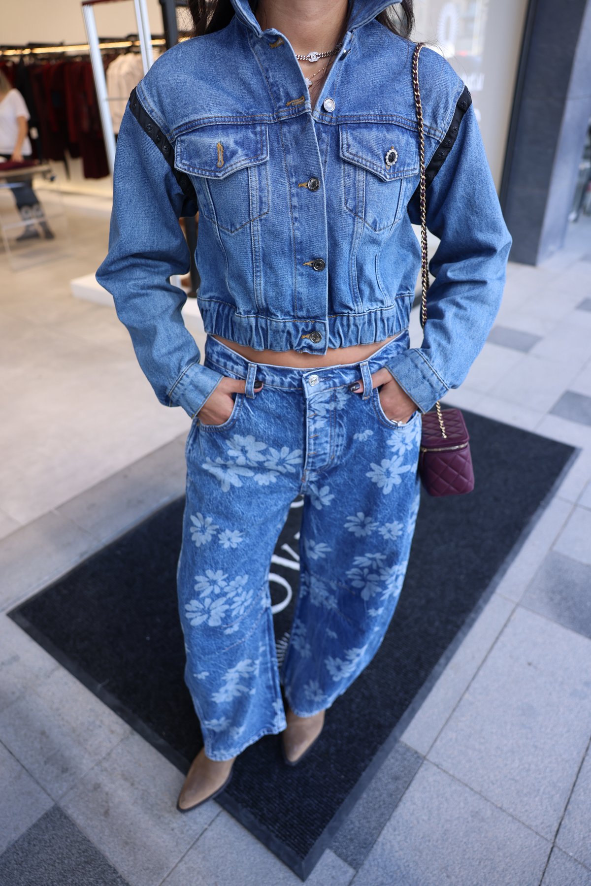 Beli Lastikli Kol Altı Biyeli Denim Ceket