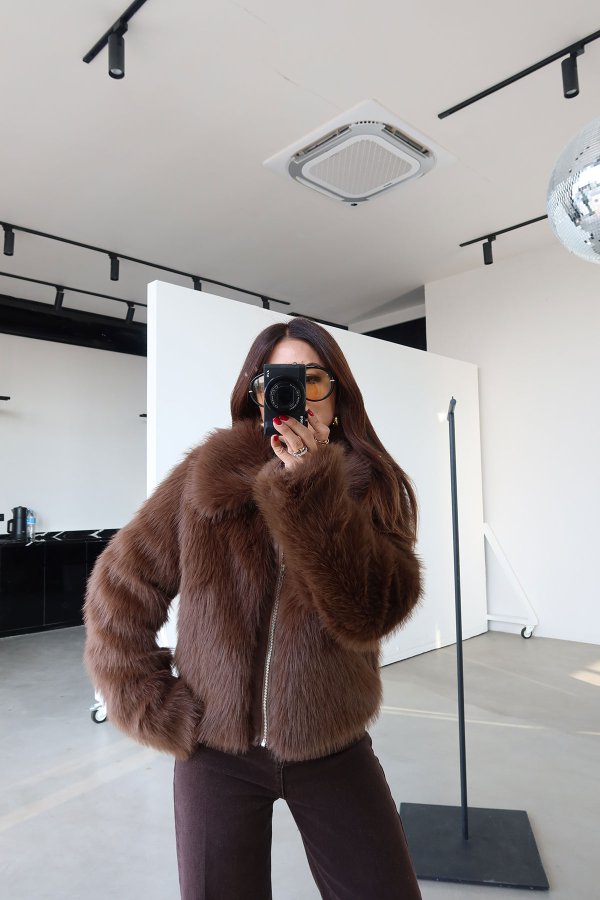 Boydan Fermuarlı Kürk Ceket