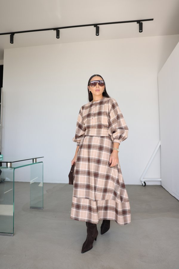 Hakim Yaka Balon Kol Ekoseli Uzun Elbise