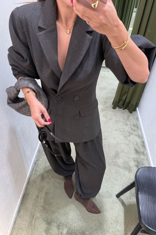 Kruvaze Yaka Çift Cepli Ceket Pantolon Takım