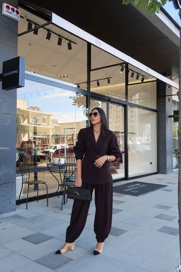 Kruvaze Yaka Çift Cepli Ceket Pantolon Takım