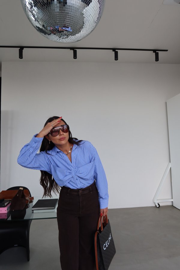 Çizgili Fiyonk Detaylı Gömlek