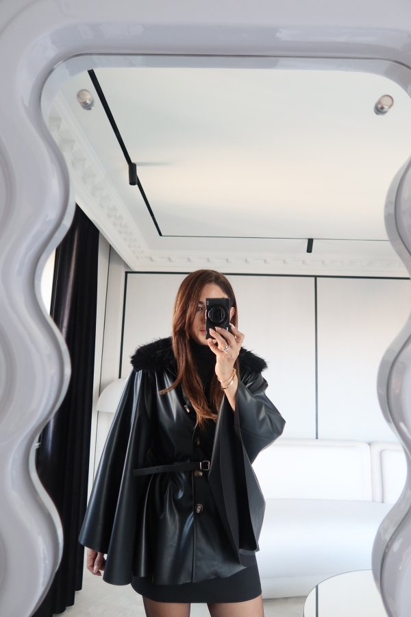 Yakası Kürklü Deri Panço