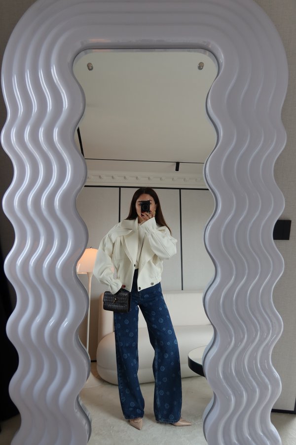 Kolları ve Beli Lastikli Ceket