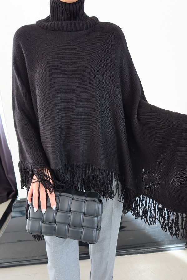 Etek Ucu Püsküllü Balıkçı Yaka Panço