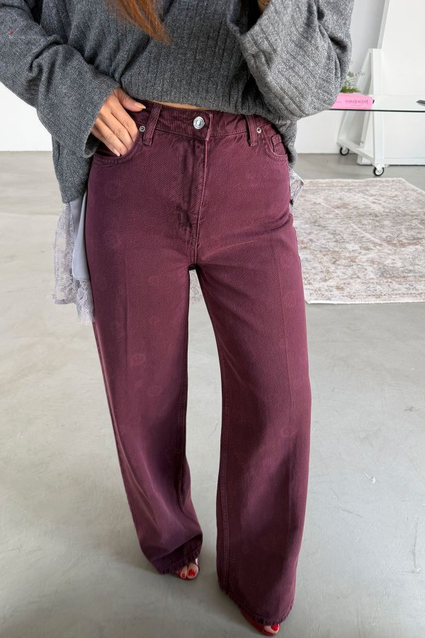 Üzeri İşlemeli Wideleg Jean