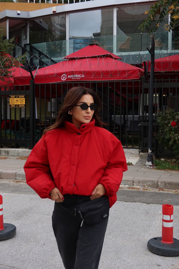 Tok Dokulu Şişme Mont