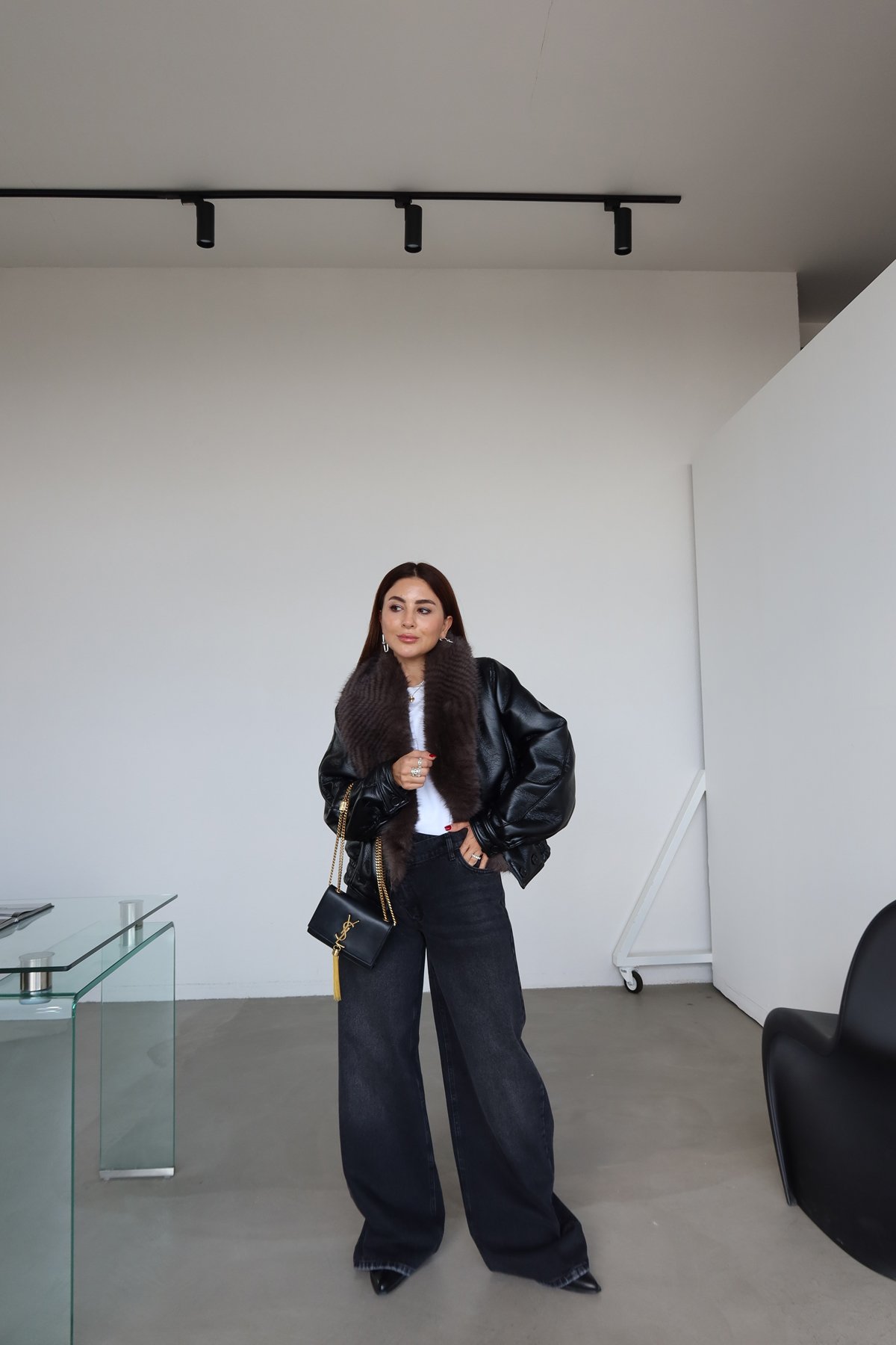 Beli Asimetrik Düğmeli Wideleg Jean