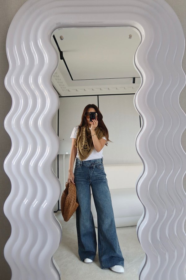 Beli Asimetrik Düğmeli Wideleg Jean