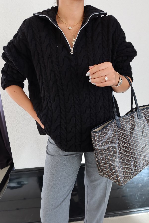 Yakası Fermuarlı Saç Örgü Kazak