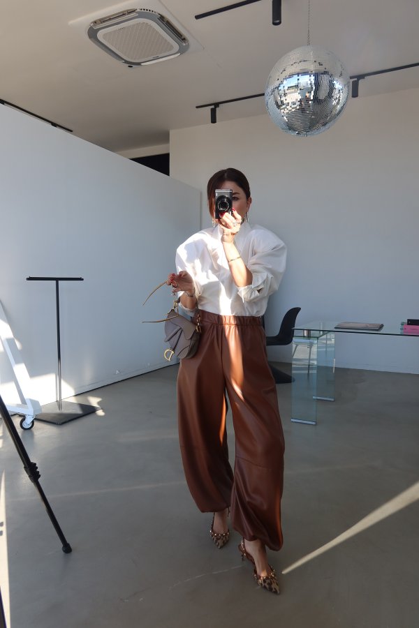 Paçası Lastikli Şalvar Deri Pantolon