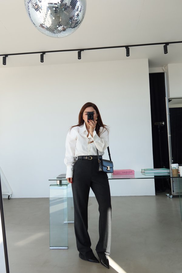 Kemerli Düz Fit Pantolon