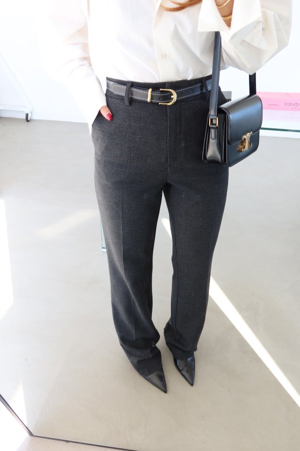 Kemerli Düz Fit Pantolon