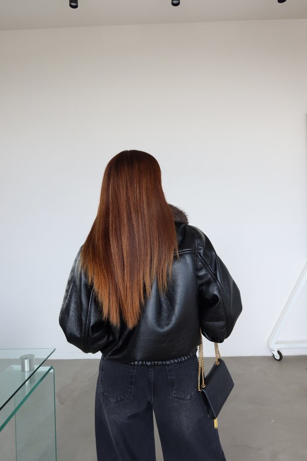 Yakası Kürklü Vintage Deri Ceket