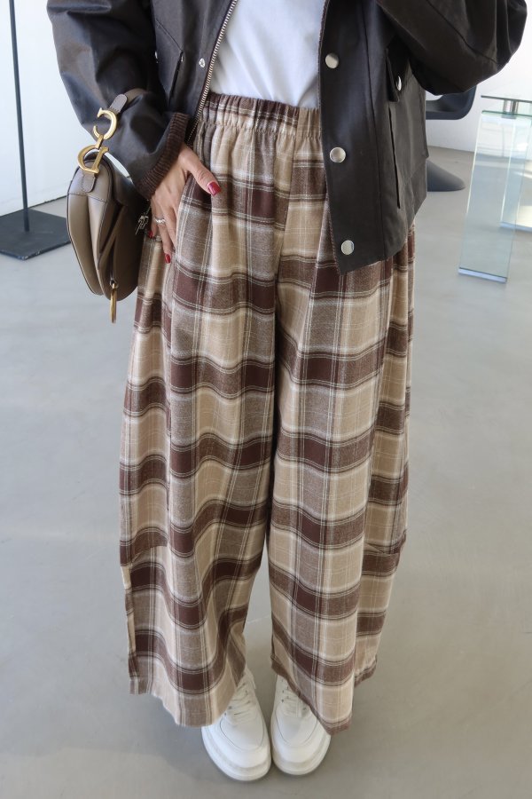 Ekoseli Geniş Kalıp Pantolon