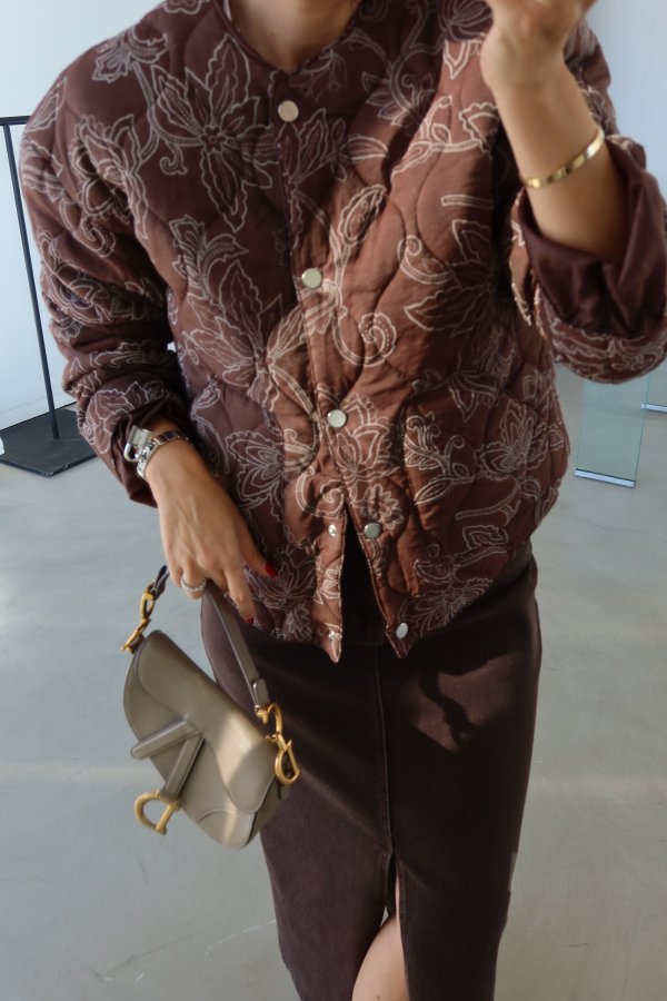 Nakış İşlemeli Kapitone Ceket