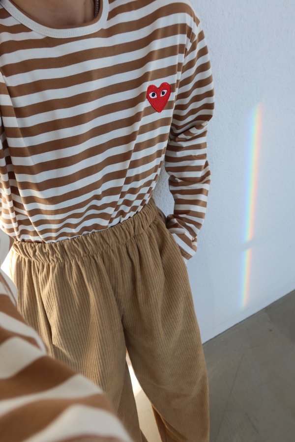 Kalp İşlemeli Çizgili Uzun Kollu Sweat