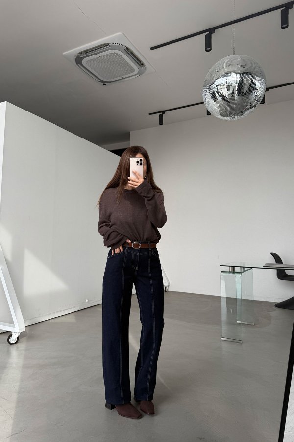 Önü Parça Dikişli Kemerli Jean