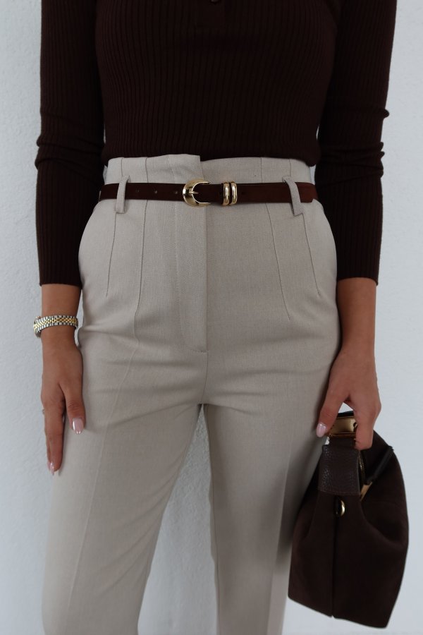 Çift Pensli Kemerli Havuç Kesim Pantolon