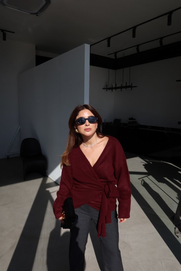 Kruvaze Bağlamalı Kazak