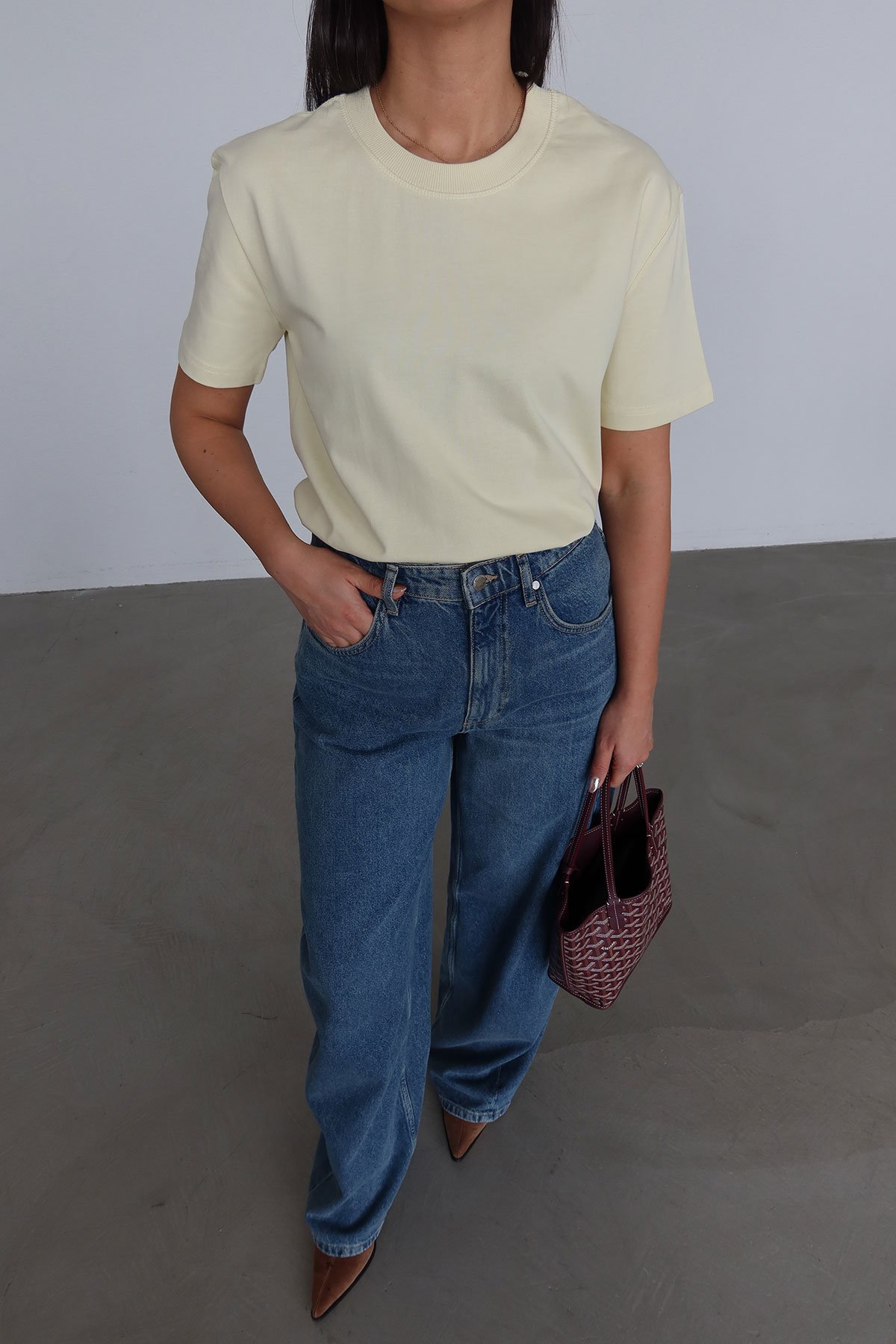 Yakası Fitilli Tok Doku Basic Tshirt